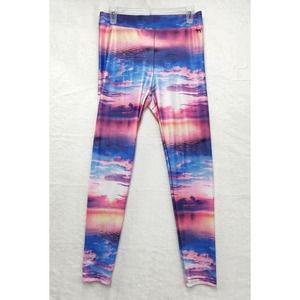 Pink Victoria's Secret Leggings Women's Size‎ M Ocean/Sky All Over Print